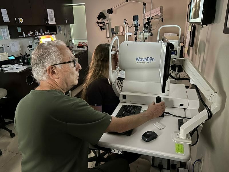 Eyefreedom-WaveDyn Vision Analyzer- (2)